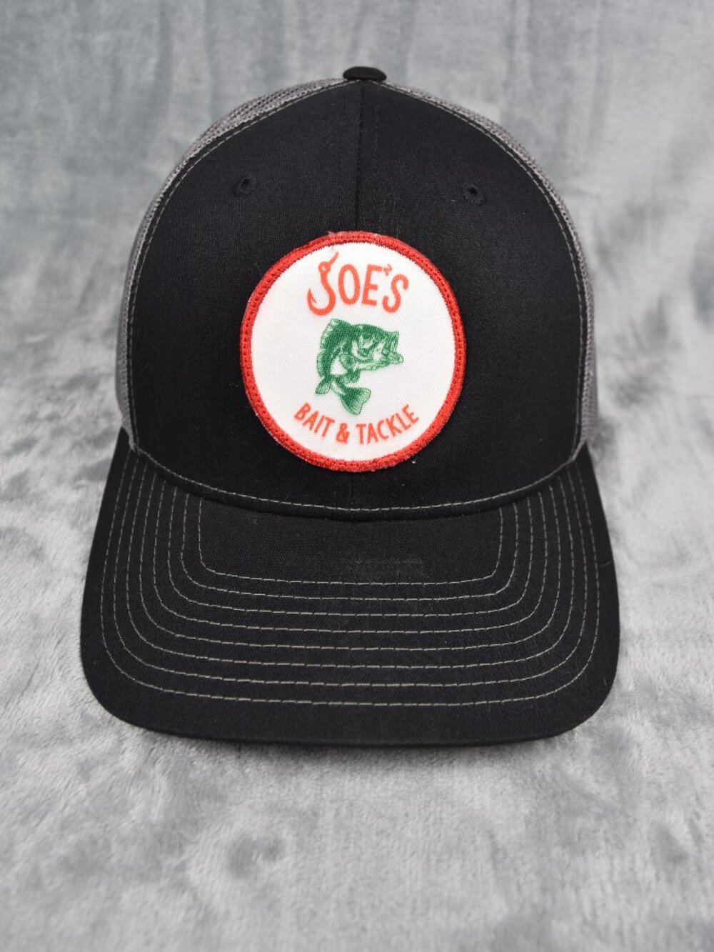 Richardson Joe's Bait & Tackle Black Gray Mesh-Back Patch Fishing Trucker Hat